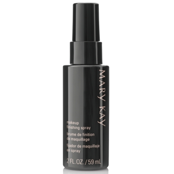 Mary Kay Makeup Finishing Spray by Skindinavia 2 FL Oz New - Picture 1 of 4